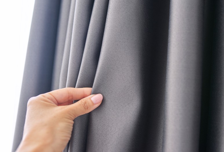 какая ткань подходит для штор на кухню